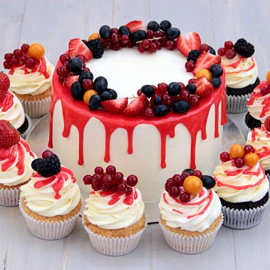 Торт глазурь и ягоды купить - щелково.сладкоежкин.рф