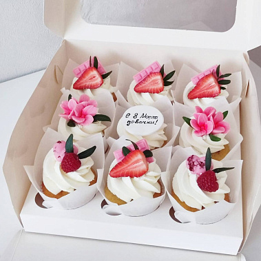 «Ягодный поцелуй» купить - щелково.сладкоежкин.рф